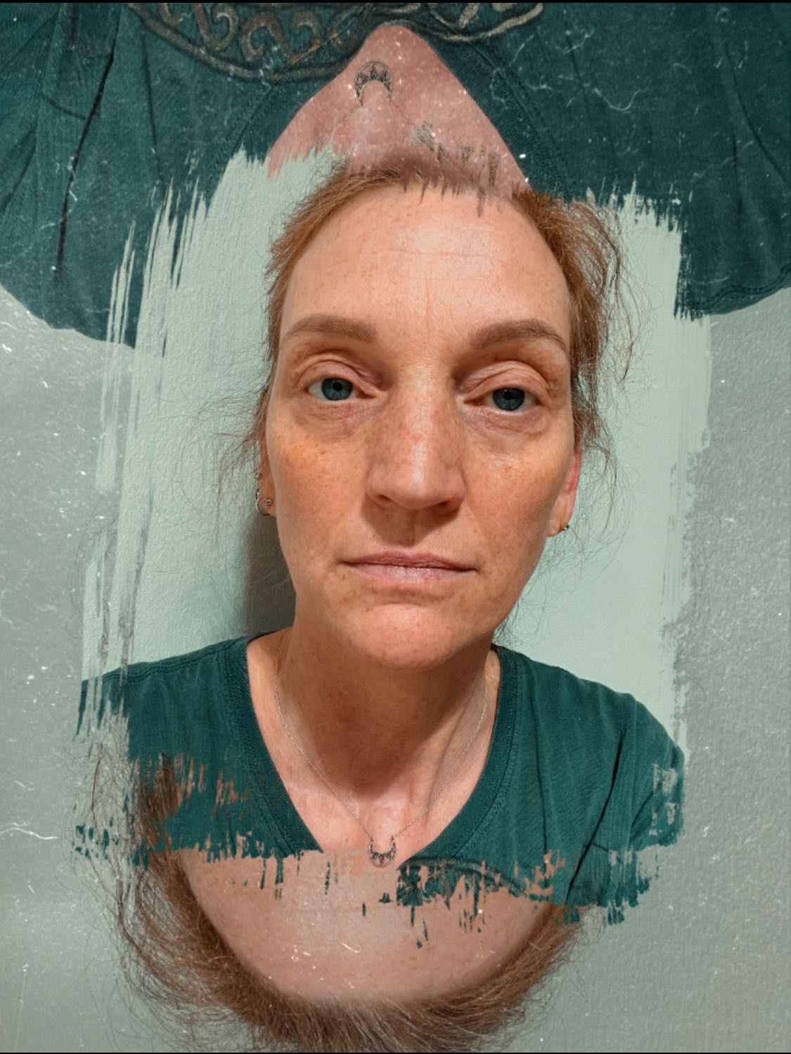 Wie bist du wirklich? 
Also, ich meine WIRKLICH? 

Ohne dich zu verstellen, ohne anderen gefallen zu wollen? 
Wer bist du, wenn niemand zusieht? 
Wer wärst du, wenn du niemandem gefallen müsstest oder wolltest? 

Einfach du. Ehrlich. Ohne Maske. 

Dein Horoskop zeigt dir, mit welchen Anlagen du hierher gekommen bist. BEVOR dir gesagt wurde, wer und wie du sein solltest, um Anerkennung, Liebe und Wertschätzung zu erlangen. 

Im Horoskop steht auch, was du tun kannst, um zu deinen ursprünglichen Anlagen zurückzukehren und dein Potential zu befreien. 

Manchmal erfordert es Mut, sich selbst zu betrachten und oft ist es sehr schön, sich wirklich gesehen zu fühlen. 

Durch den Blick in dein Geburtshoroskop wirst du erkennen, dass du genauso, wie du bist, in Ordnung bist. 

⭐️⭐️⭐️⭐️⭐️